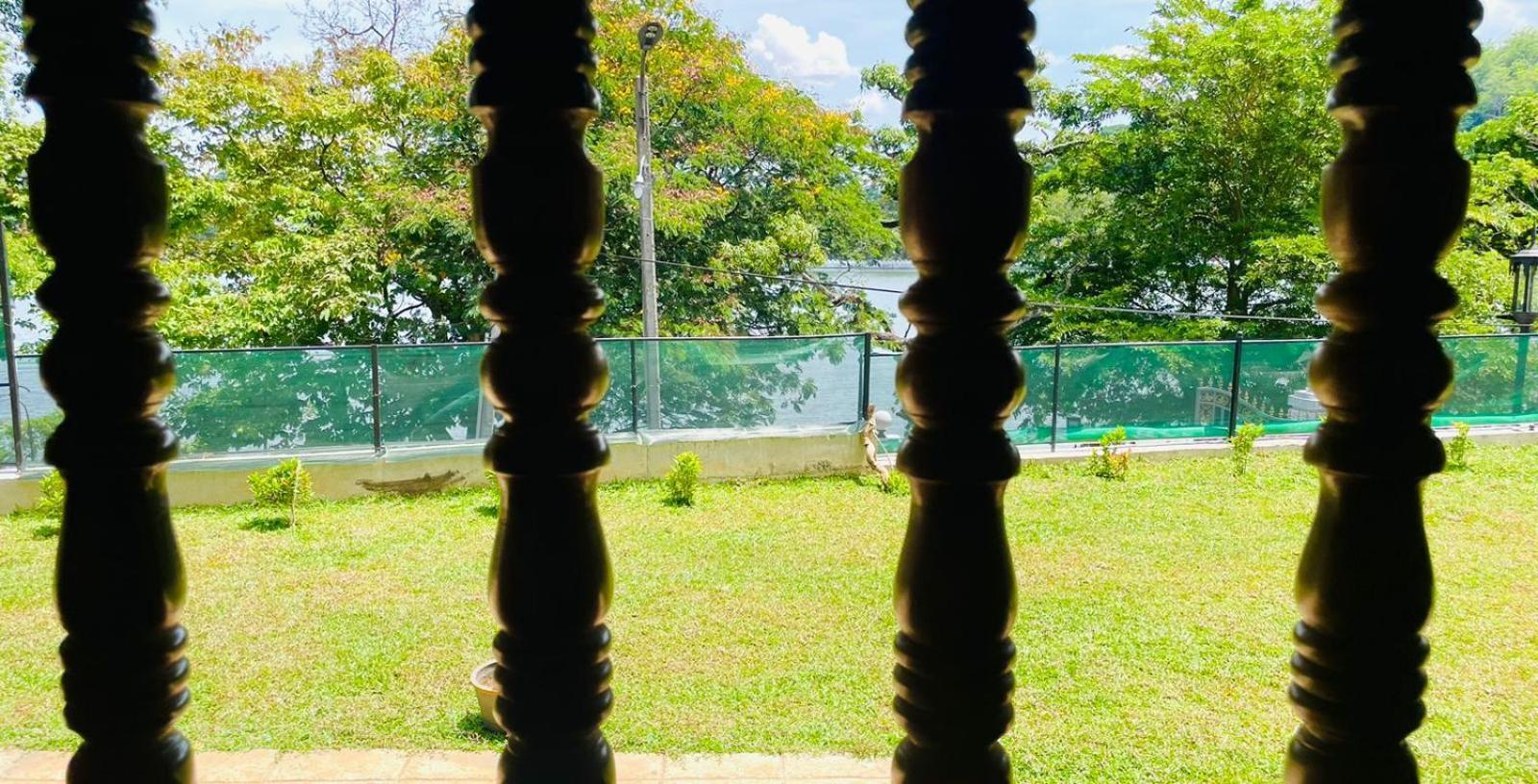 Lake Classical Guest House Kandy Eksteriør bilde